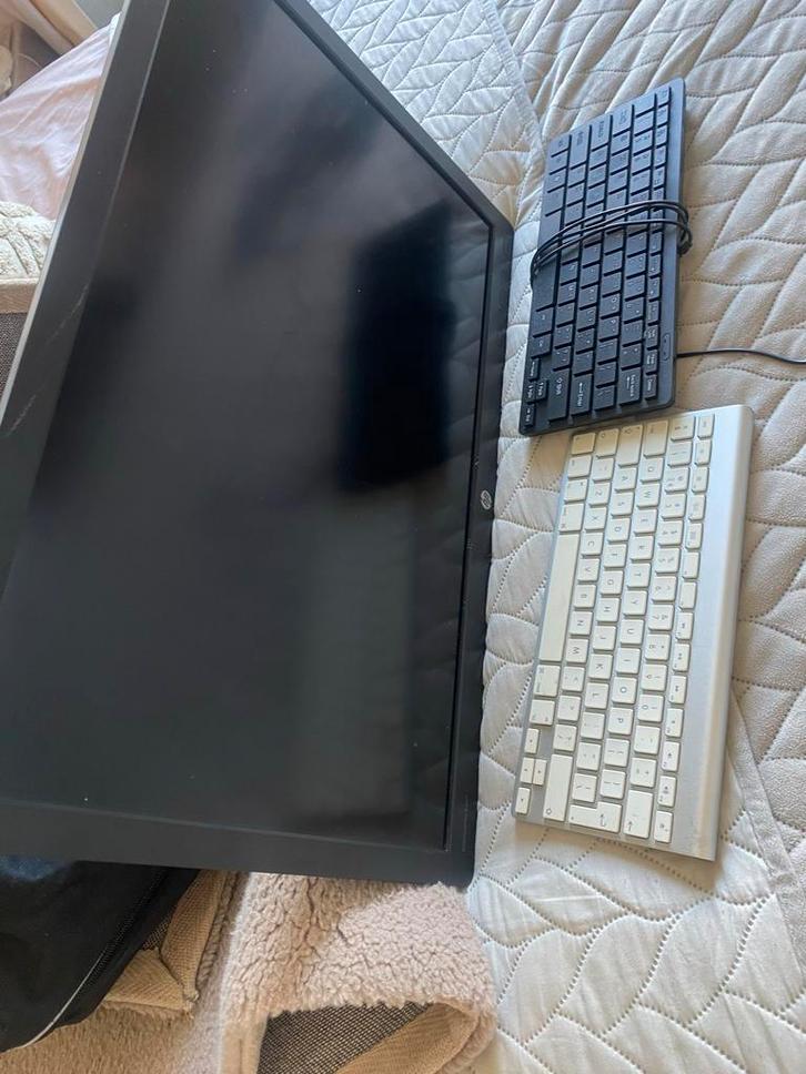 HP Monitor + iMac Toetsenbord, Computers en Software, Monitoren, Gebruikt, 60 Hz of minder, HDMI, LED, Full HD, Onbekend, Ophalen of Verzenden