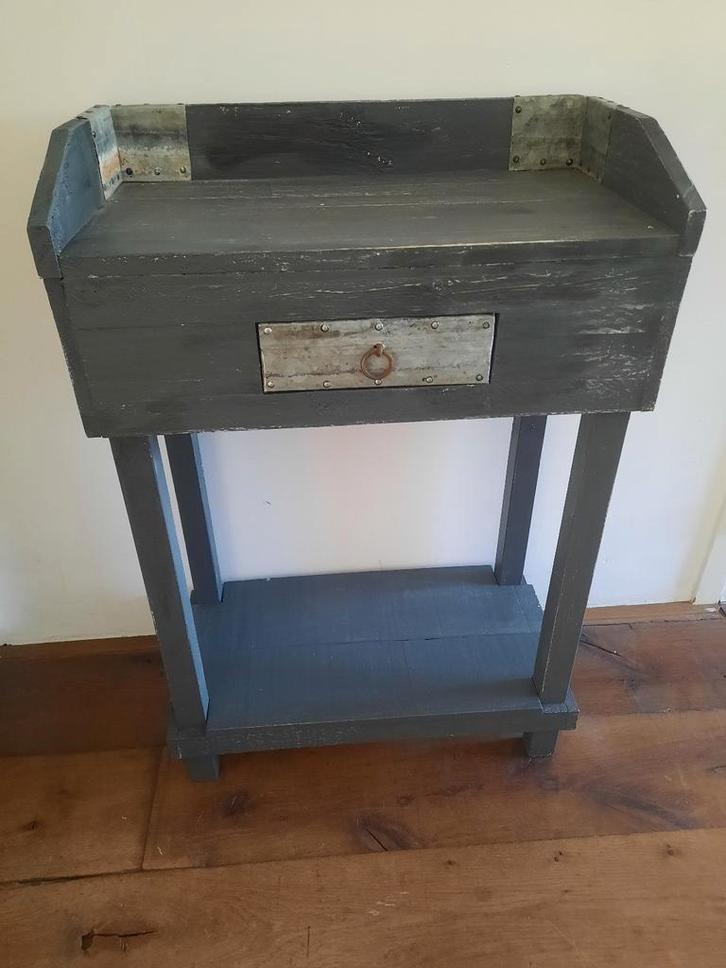 Robuust halkastje., Huis en Inrichting, Tafels | Sidetables, Nieuw, 25 tot 50 cm, Rechthoekig, Ophalen