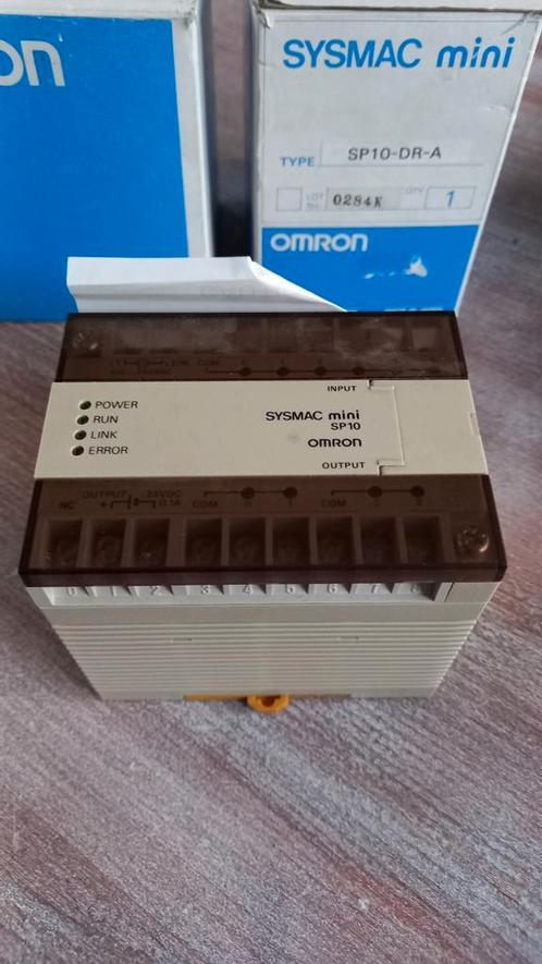 Omron SP10-DR-A programmeerbare controller uit de Sysmac, Doe-het-zelf en Verbouw, Elektra en Kabels, Nieuw, Ophalen of Verzenden