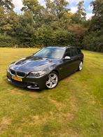 BMW 5-Serie 2.0 520D Touring AUT 2016 Grijs, Auto's, Automaat, Achterwielaandrijving, 1995 cc, Euro 6