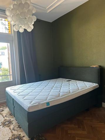Pullman boxspring beschikbaar voor biedingen