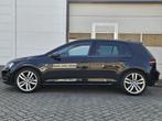 Volkswagen Golf 1.4 TSI ACT Highline /Massage/Pano/Automaat!, 4 cilinders, Leder en Stof, Zwart, Origineel Nederlands