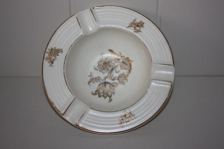 Ronde asbak, Plateelbakkerij Zuid-Holland Gouda Plazuid, Antiek en Kunst, Antiek | Keramiek en Aardewerk, Ophalen of Verzenden