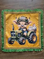 Leuke koe voor op tractor vastelaovensjas/bontjas, Ophalen of Verzenden, Nieuw, Groen, Vierkant