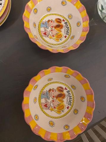 2 x saladeschaal Even Bijkletsen Blond Amsterdam beschikbaar voor biedingen