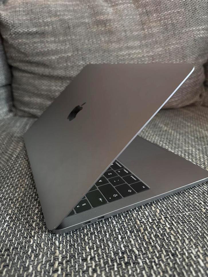 MacBook Pro 2016 - Monterey, Computers en Software, Apple Macbooks, Gebruikt, MacBook Pro, 13 inch, 2 tot 3 Ghz, 256 GB, 8 GB