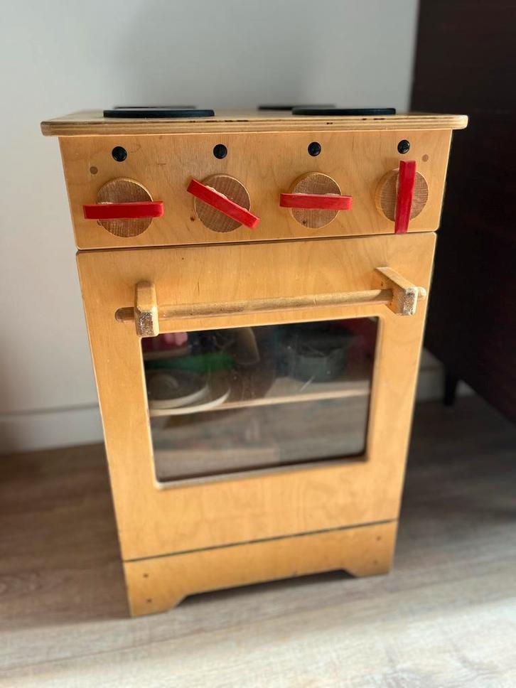 Retro Houten Keukentje met Gehaakte Inhoud, Kinderen en Baby's, Speelgoed | Speelkeukens, Gebruikt, Speelkeuken, Hout, Ophalen of Verzenden