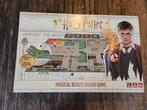 Harry Potter Magical Beasts Bordspel, Hobby en Vrije tijd, Gezelschapsspellen | Bordspellen, Drie of vier spelers, Ophalen of Verzenden