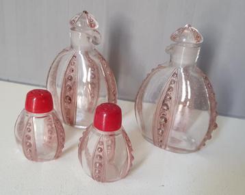 Cruetset olie azijn peper zout stel beschikbaar voor biedingen