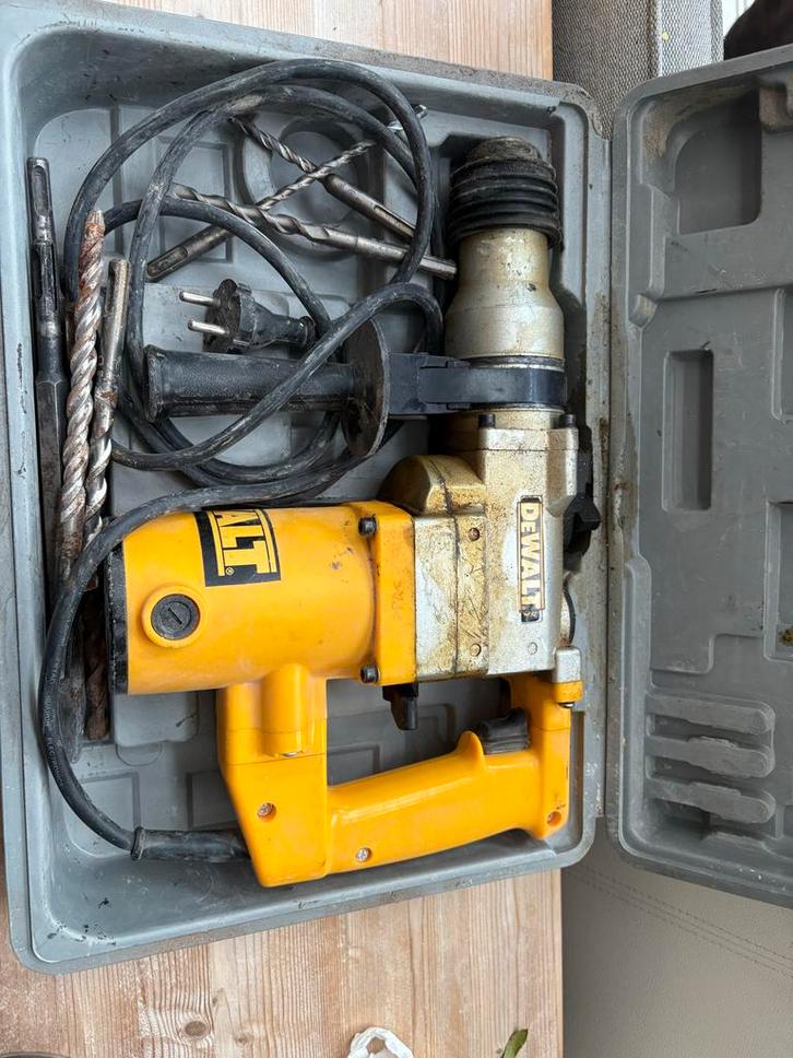 Dewalt Breekhamer - Gebruikt, Werkend, Doe-het-zelf en Verbouw, Gereedschap | Boormachines, Gebruikt, Boor- en/of Breekhamer, 600 watt of meer