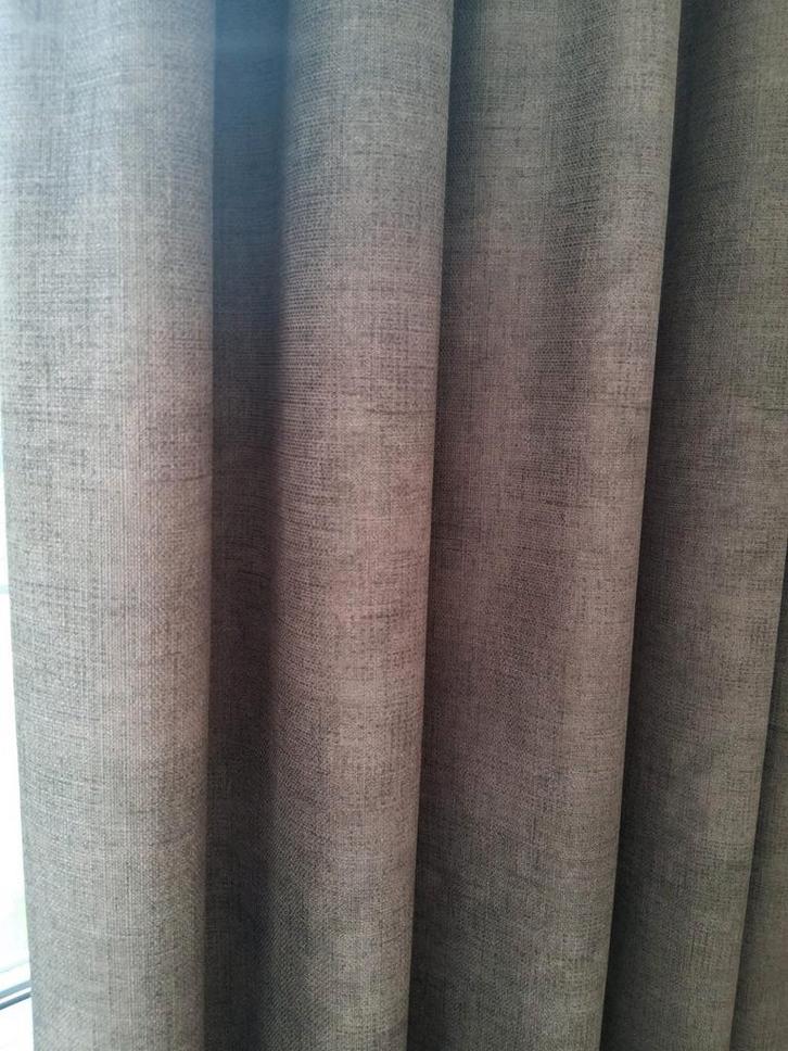 Grijze/bruine verduisterende gordijnen + rails, Huis en Inrichting, Stoffering | Gordijnen en Lamellen, Ophalen of Verzenden