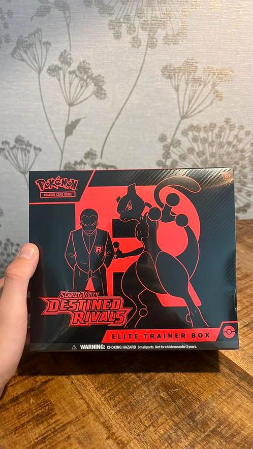 Pokemon TCG - Destined Rivals Elite Trainer Box (Sealed), Hobby en Vrije tijd, Verzamelkaartspellen | Pokémon, Nieuw, Boosterbox