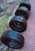 Kuga Winterbanden/velgen Dunlop Winter Sport 5 - 235 / 55R17, Ophalen, Gebruikt, Banden en Velgen, 17 inch
