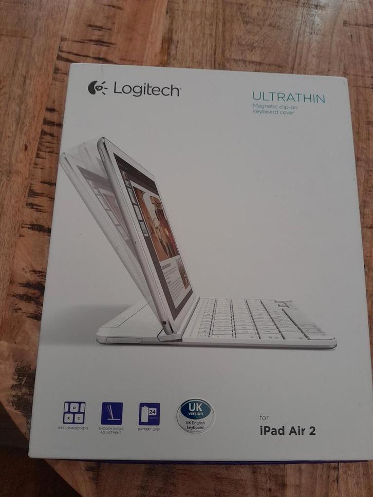 Logitech Ultrathin, Computers en Software, Laptopstandaarden, Nieuw, Ophalen of Verzenden
