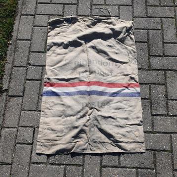 Postzak beschikbaar voor biedingen