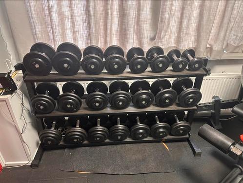 CHD Dumbell Set 5-30kg inclusief rek, Sport en Fitness, Fitnessmaterialen, Zo goed als nieuw, Dumbbell, Ophalen