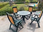 Tuinset: Tafel met 4 stoelen, Tuin en Terras, Ophalen, 4 zitplaatsen, Kunststof, Gebruikt
