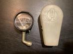 Vintage bandenspanningsmeter uit Rusland met opberg doos, Ophalen of Verzenden