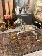 Oud groot Frans hobbelpaard - Mentha Brocante, Ophalen