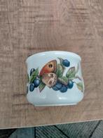 Marjolein Bastin koffiekopje 'blauwe bessen', Huis en Inrichting, Keuken | Servies, Ophalen of Verzenden, Zo goed als nieuw, Wedgwood