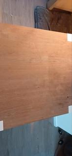 Gratis houten tafel, 50 tot 100 cm, Minder dan 50 cm, Rechthoekig, 50 tot 100 cm