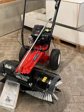 Nieuwe Tielburger veegmachine TK 18 van €2398,- voor €1750,- beschikbaar voor biedingen