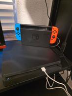Ps4  met 6 gamespel, Spelcomputers en Games, Spelcomputers | Sony PlayStation 4, Ophalen of Verzenden, Zo goed als nieuw, Met 1 controller
