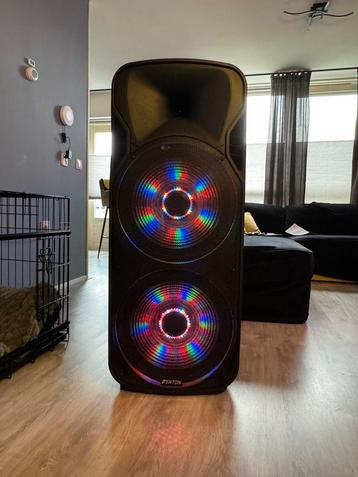 Party Box Fenton FT215 LED - 1600W Krachtige Speaker! beschikbaar voor biedingen