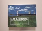 Boek: "Nat en droog, 200 jaar Rijkswaterstaat "., 20e eeuw of later, Diverse auteurs, Ophalen of Verzenden, Zo goed als nieuw
