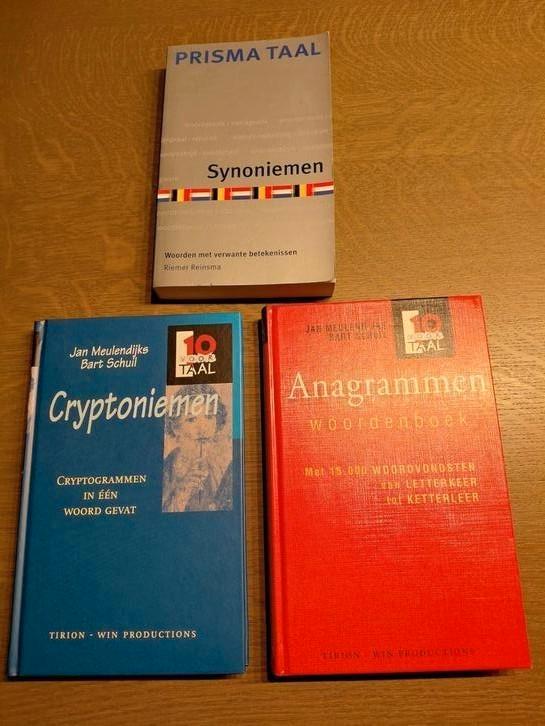 WOORDENBOEKEN: ANAGRAMMEN - CRYPTOGRAMMEN  - SYNONIEMEN, Boeken, Studieboeken en Cursussen, Zo goed als nieuw, Beta, Ophalen of Verzenden