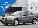 SEAT Leon 1.6-16V Stella, Auto's, Voorwielaandrijving, Stof, Gebruikt, 4 cilinders