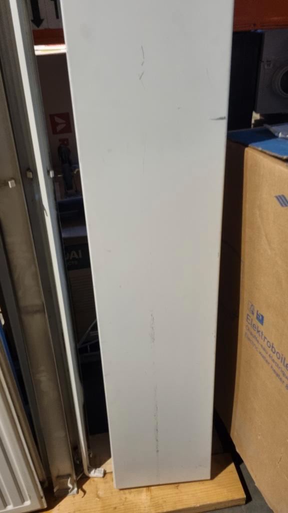 2radiatoren  2200x 300  /1x2000x600 ophalen in Voorhout, Doe-het-zelf en Verbouw, Verwarming en Radiatoren, Zo goed als nieuw