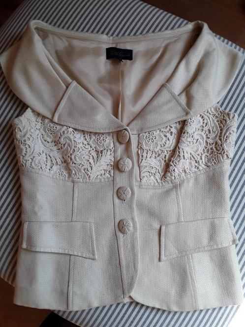 Luisa Spagnoli jasje maat 36/38 NL, Kleding | Dames, Jasjes, Kostuums en Pakken, Zo goed als nieuw, Jasje, Maat 36 (S), Beige