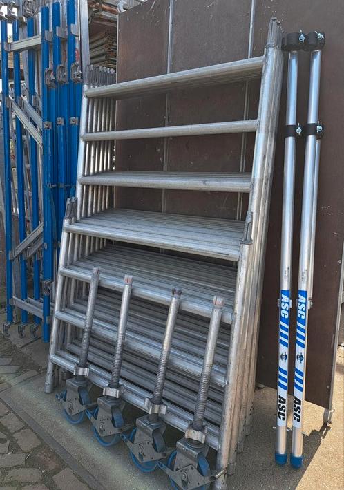 Te koop asc rolsteiger werkhoogte 10.20 met Voorloopleuninge, Doe-het-zelf en Verbouw, Steigers, Zo goed als nieuw, Rolsteiger of Kamersteiger