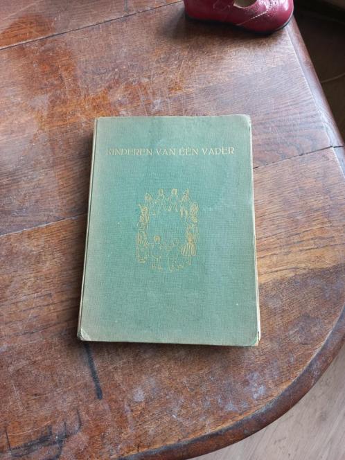 Modderman.H.J W,Kinderen van één vader{LIEDERENBUNDEL 1956}, Muziek en Instrumenten, Bladmuziek, Gebruikt, Thema, Religie en Gospel
