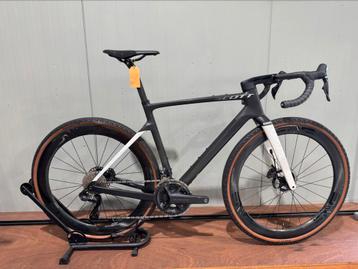 Scott Addict Gravel Tuned M beschikbaar voor biedingen