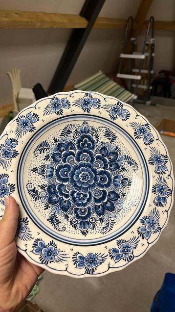 Delfts blauw wandbord beschikbaar voor biedingen