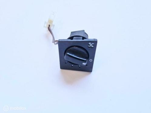 Kachelschakelaar Volvo 480 AC 3449593, Auto-onderdelen, Dashboard en Schakelaars, Volvo, Gebruikt, Ophalen of Verzenden