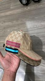 2 Gucci petten, Ophalen, Zo goed als nieuw