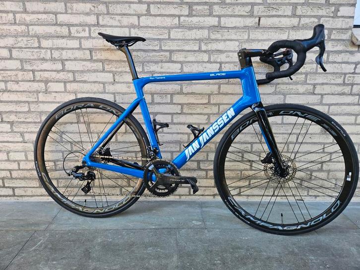 Jan Janssen Blade full carbon racefiets. Disc. Campagnolo 12, Fietsen en Brommers, Fietsen | Racefietsen, Zo goed als nieuw, Overige merken