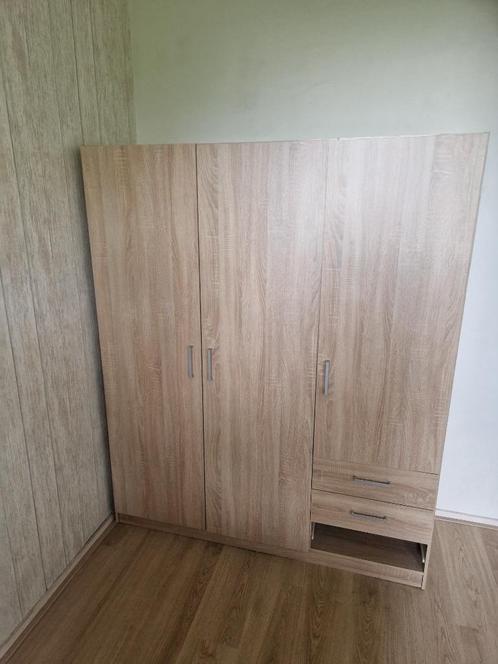 Kledingkast HAGENDRUP 144x176 eiken (gratis op te halen), Huis en Inrichting, Kasten | Kledingkasten, Gebruikt, 150 tot 200 cm