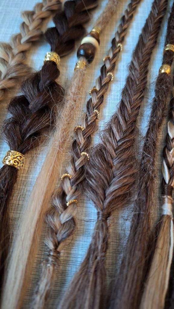 Ponytail dreads en vlechten op elastiek blond bruin goud, Sieraden, Tassen en Uiterlijk, Uiterlijk | Haarverzorging, Nieuw, Pruik of Haarverlenging