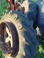 Diverse banden giertank/Dubbel lucht 12.4 x 28 /6 gaats velg, Ophalen