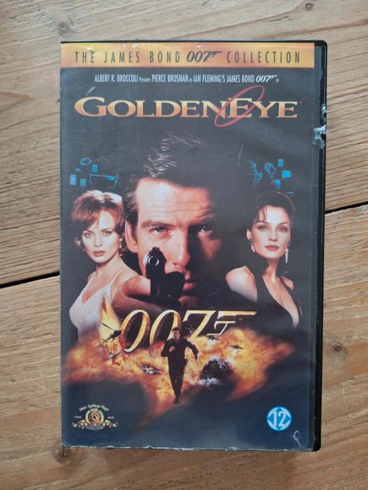 James Bond VHS Golden Eye, Cd's en Dvd's, VHS | Film, Zo goed als nieuw, Actie en Avontuur, Vanaf 12 jaar, Ophalen of Verzenden