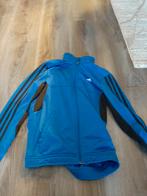 Blauwe vest met zwarte strepen, Kinderen en Baby's, Kinderkleding | Maat 152, Adidas, Gebruikt, Trui of Vest, Ophalen of Verzenden
