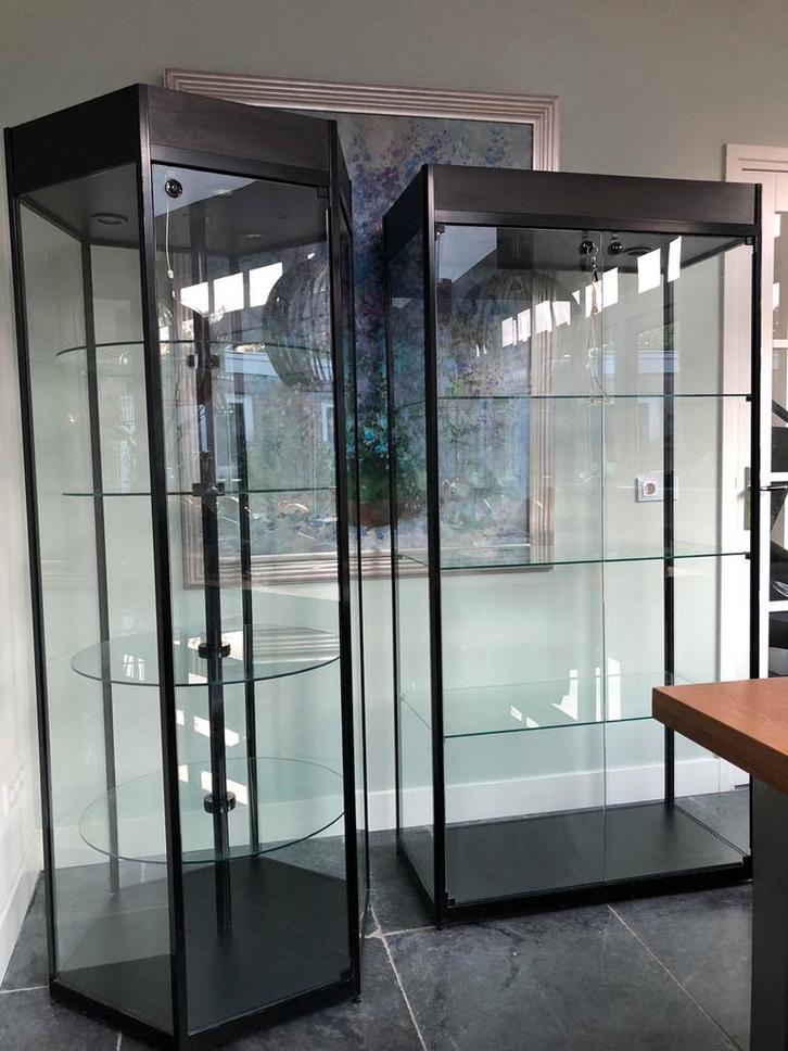 Professionele aluminium vitrinekasten met LED 3w verlichting, Huis en Inrichting, Kasten | Vitrinekasten, Zo goed als nieuw, 150 tot 200 cm