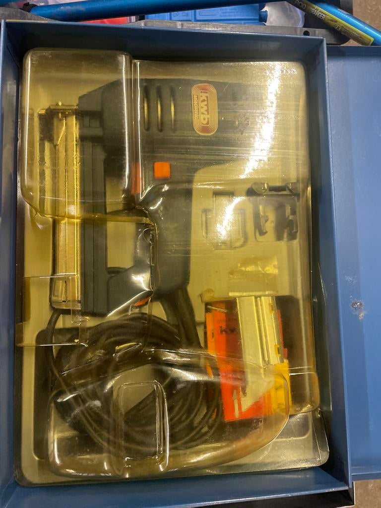 KWB Tacker - Zo goed als nieuw, Ophalen, Zo goed als nieuw