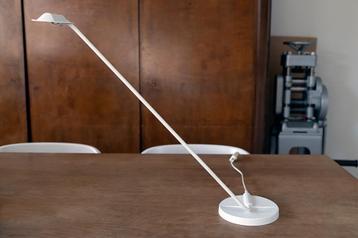 Lumiance Tablo design bureaulamp beschikbaar voor biedingen