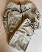 Nike Tech pak maat XS NIEUW, Kleding | Dames, Sportkleding, Nike, Nieuw, Ophalen of Verzenden, Maat 34 (XS) of kleiner