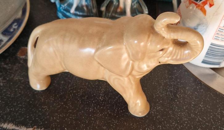 Keramiek Olifant - Midden 20e Eeuw, Tuin en Terras, Tuinbeelden, Gebruikt, Dierenbeeld, Overige materialen, Ophalen